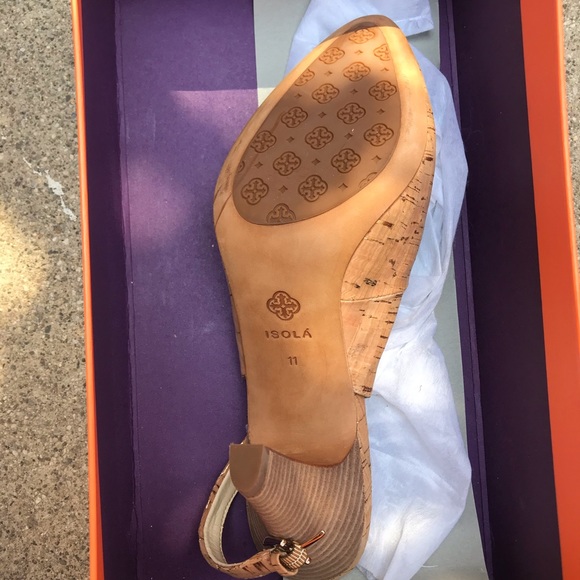 NEW Isola Serena Cork Heels - Picture 6 of 6